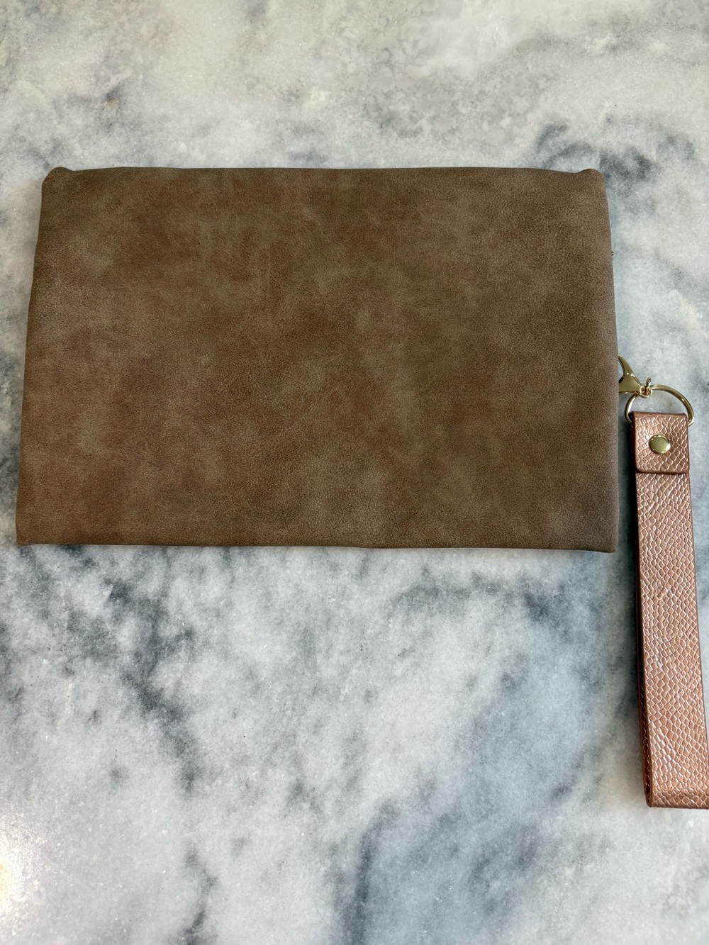 Peachy Keen Versi Bag Taupe Vegan Suede Double Zip Wristlet Clutch 10” x 7” - Picture 2 of 4